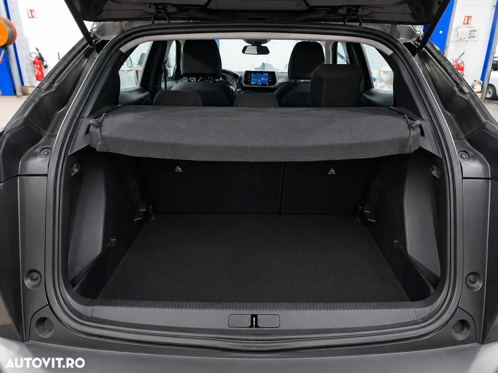 Peugeot 2008 PureTech 130 EAT8 Allure - 9
