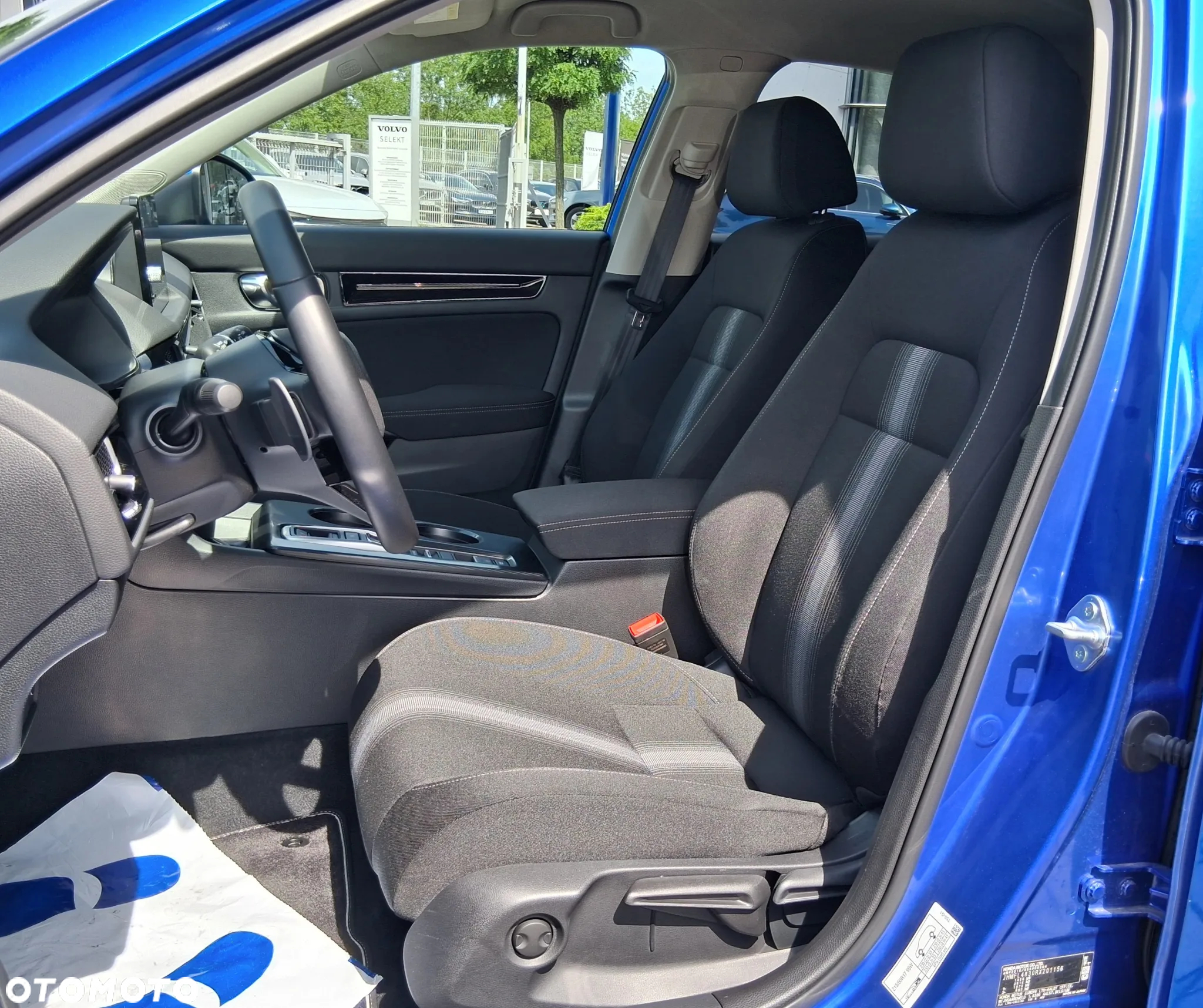 Honda Civic 2.0 i-MMD Elegance CVT - 12