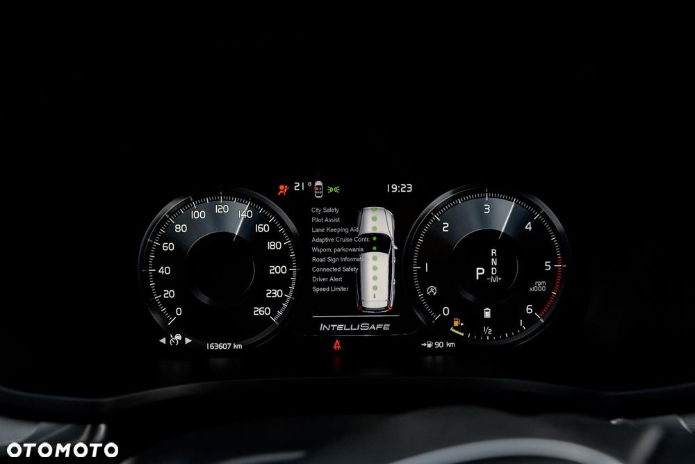 Volvo V60 B4 D Geartronic RDesign - 40