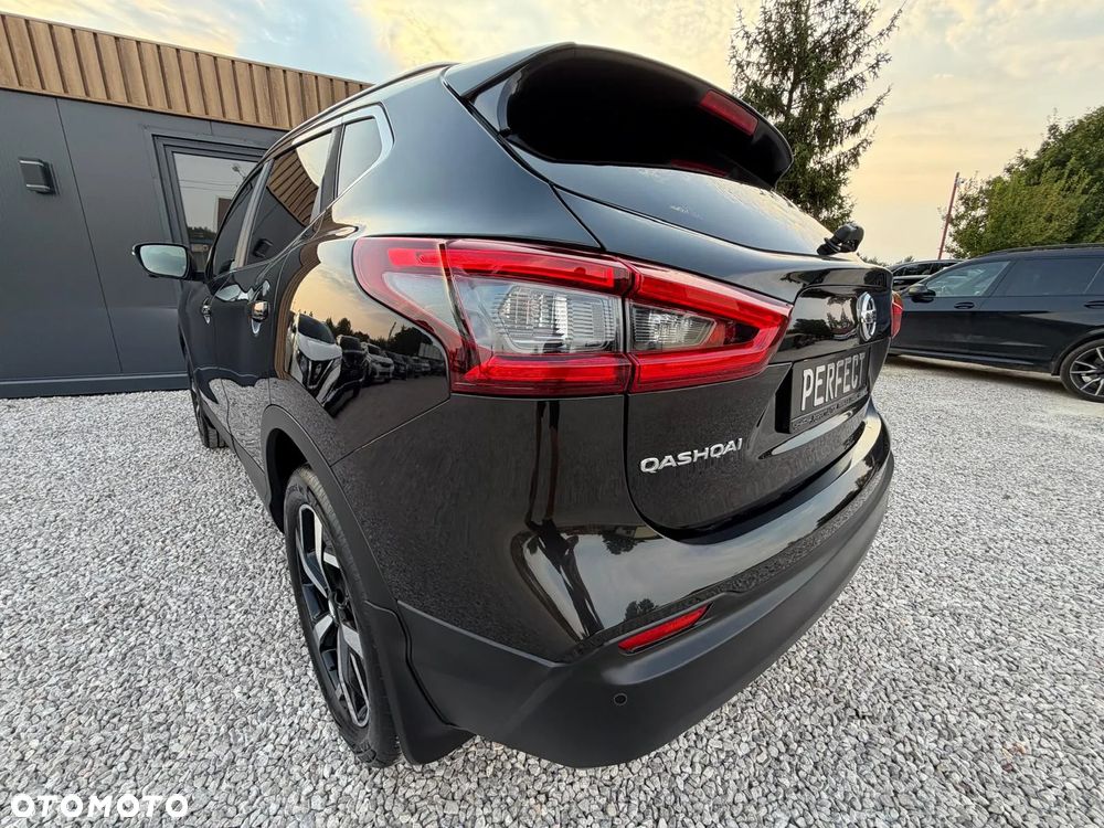 Nissan Qashqai 1.3 DIG-T Tekna+ - 10