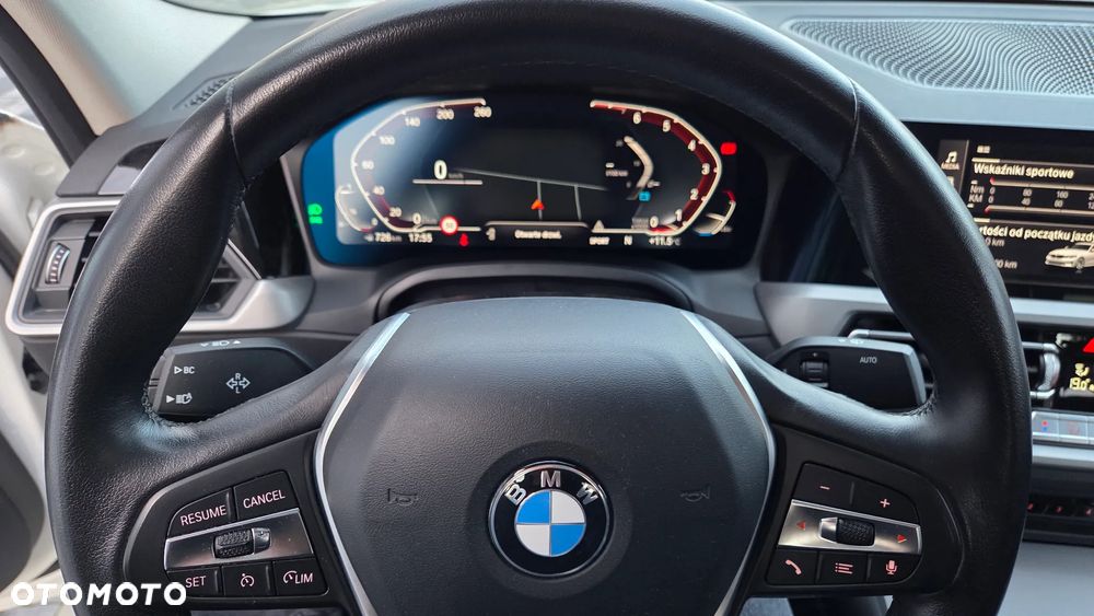 BMW Seria 3 318i Advantage - 9