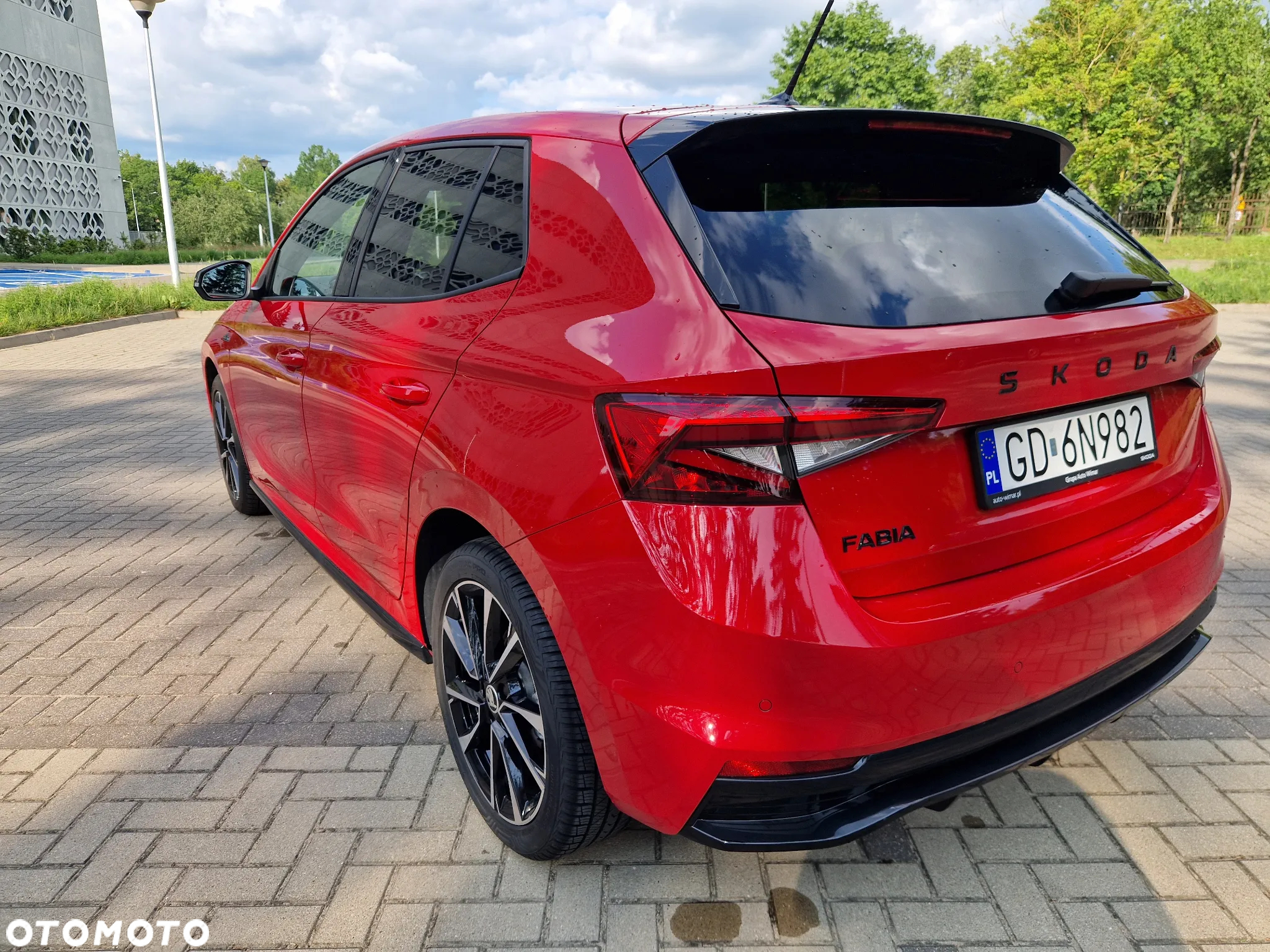 Skoda Fabia 1.5 TSI Monte Carlo DSG - 10