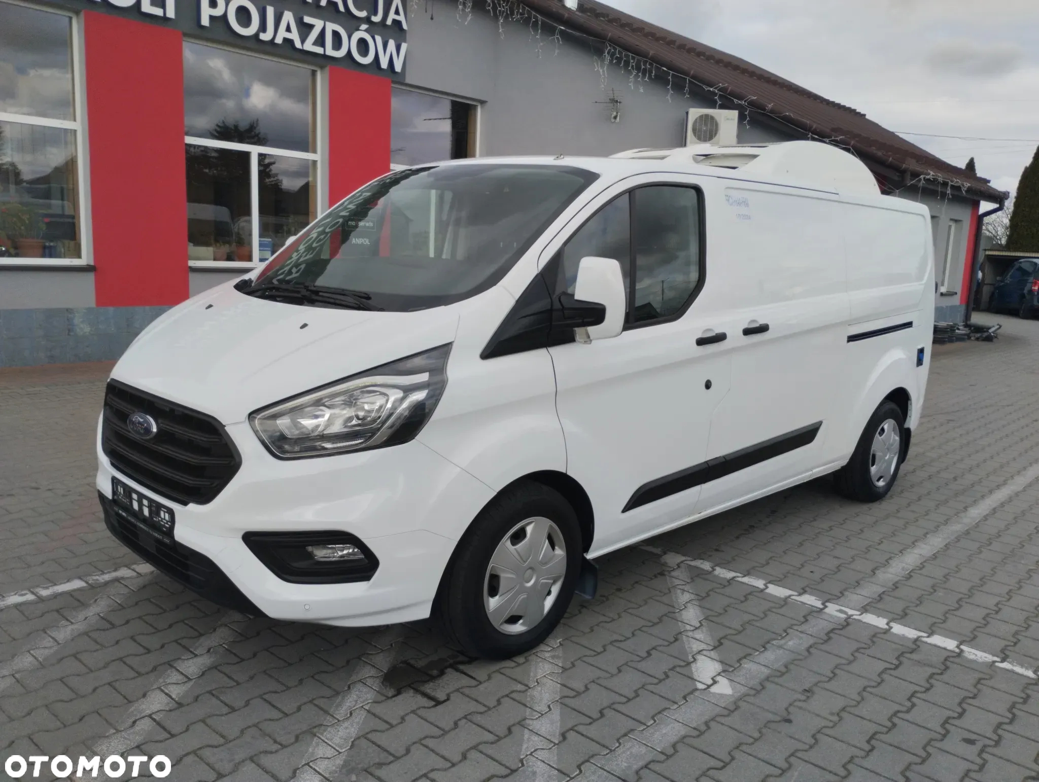 Ford Transit Custom chłodnia - 2