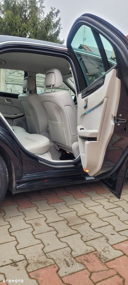 Mercedes-Benz Klasa E 220 BlueTEC 4-Matic Avantgarde - 22