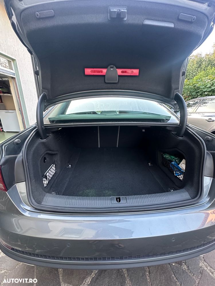 Audi A4 Limuzina 2.0 TDI S tronic Sport - 14