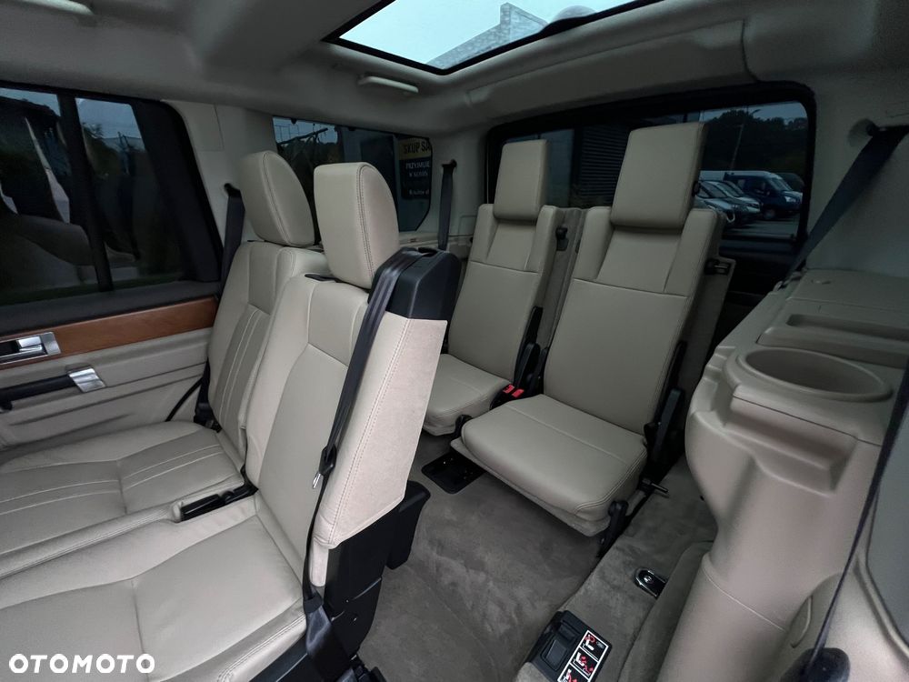 Land Rover Discovery IV 3.0 V6 SC HSE - 36