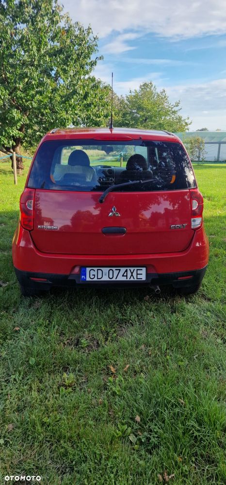 Mitsubishi Colt - 3
