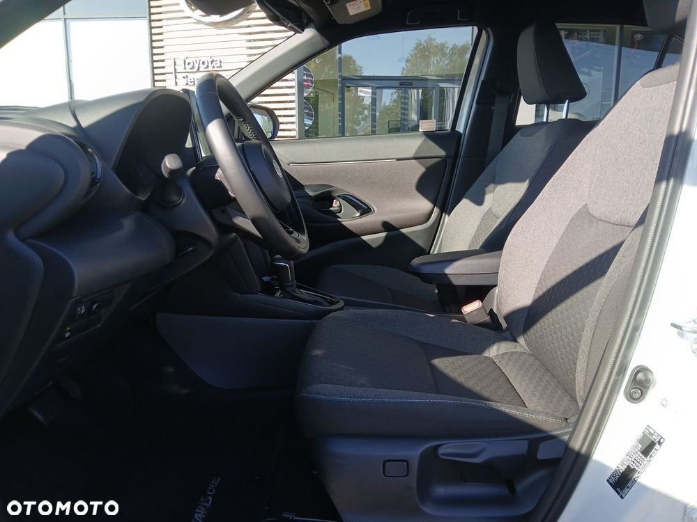 Toyota Yaris Cross Hybrid 1.5 Style - 17