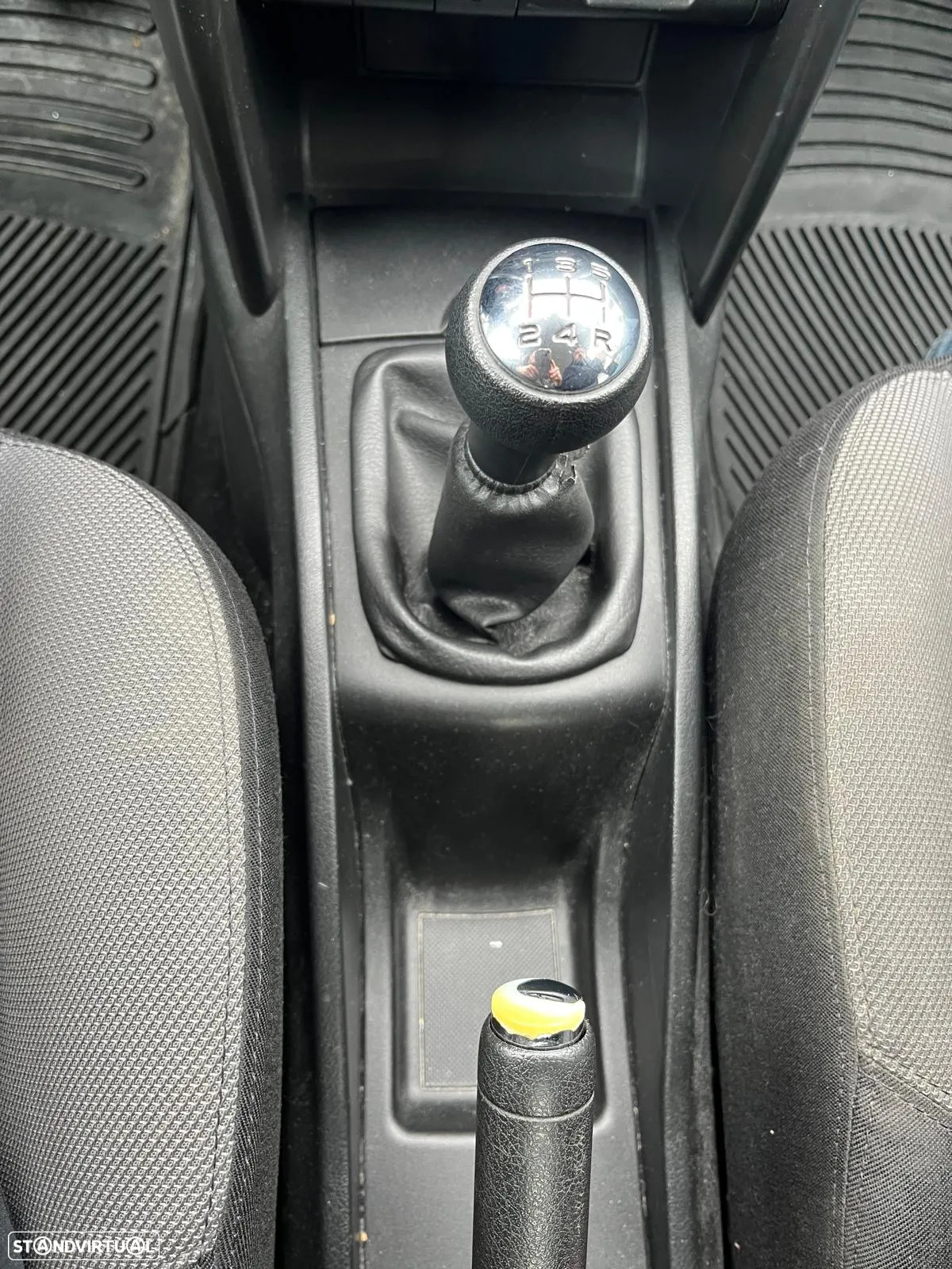 Peugeot 207 1.4 16V Trendy - 9