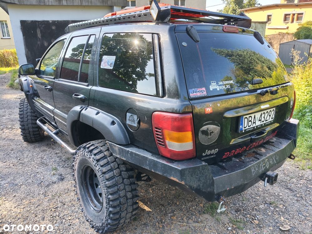 Jeep Grand Cherokee - 4
