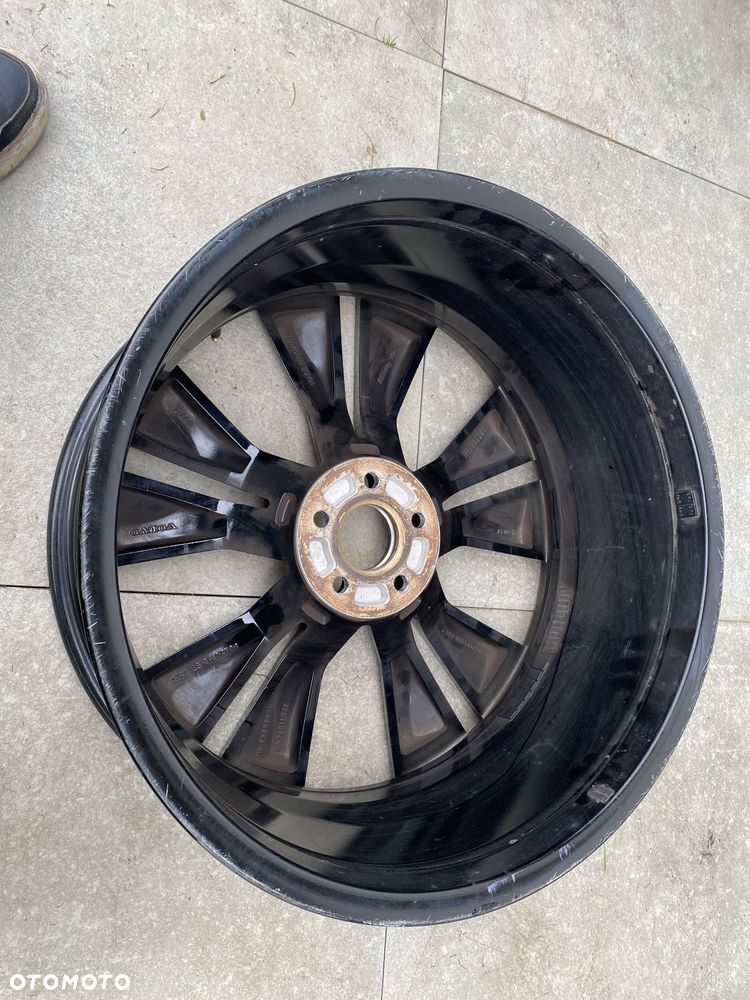 FELGA ALUMINIOWA VOLVO XC60 II.  XC 90 II. 32271571 - 2