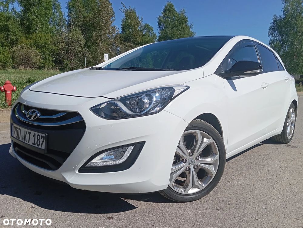 Hyundai i30 blue 1.6 CRDi YES Gold - 18