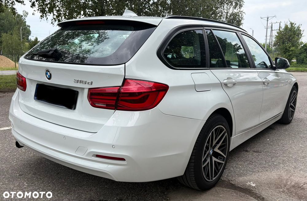 BMW Seria 3 316d - 12