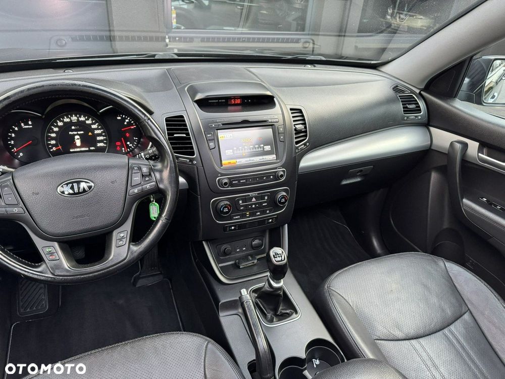 Kia Sorento - 13