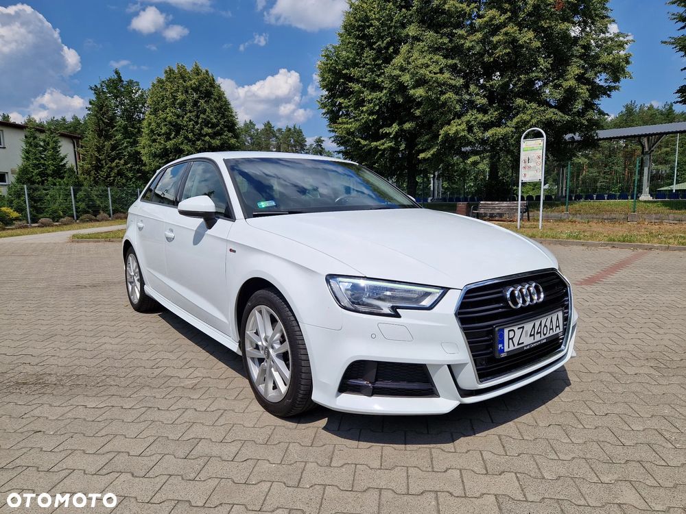 Audi A3 Sportback - 13