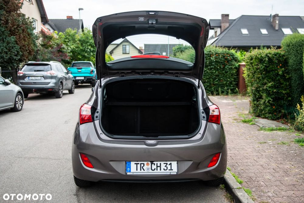 Hyundai i30 1.4 Advantage - 14