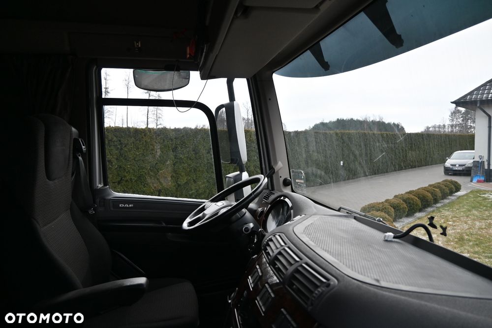 DAF CF - 11