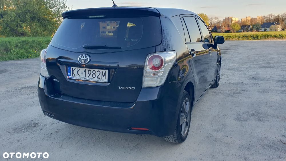 Toyota Verso 2.0 D-4D Executive - 11