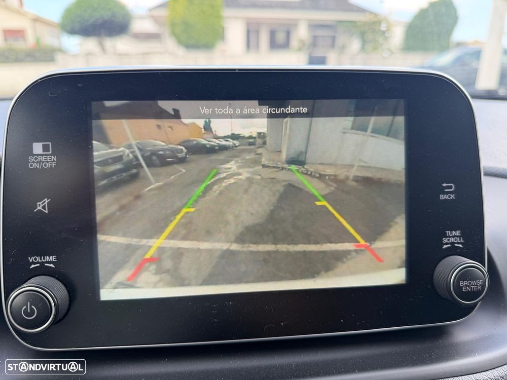 Fiat Tipo Station Wagon 1.3 M-Jet Lounge Tech - 21