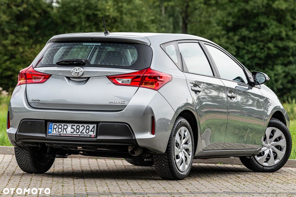 Toyota Auris 1.33 Dual-VVT-i Comfort - 8