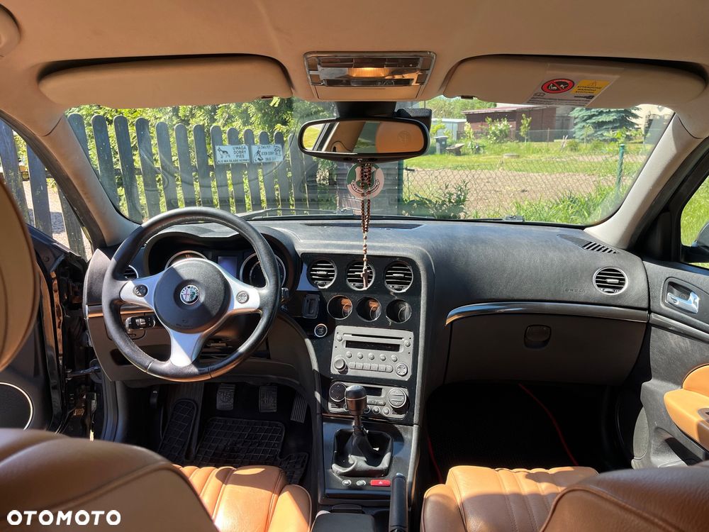 Alfa Romeo 159 2.4JTDM Distinctive - 19