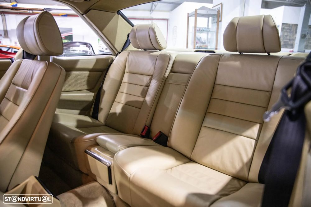 Mercedes-Benz W126 (1979-1992) - 19