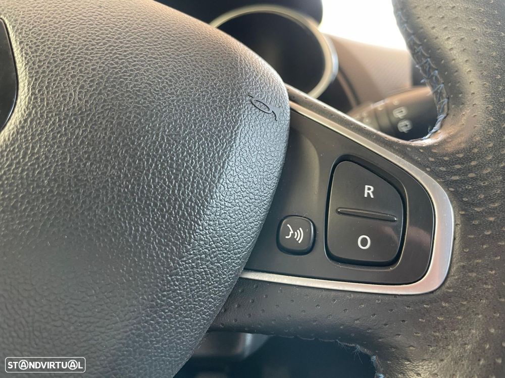 Renault Clio Sport Tourer 1.5 dCi GT Line - 20