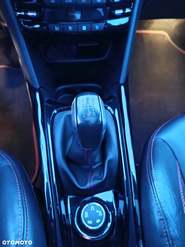 Peugeot 2008 PureTech 110 Stop&Start GT-Line Edition - 21