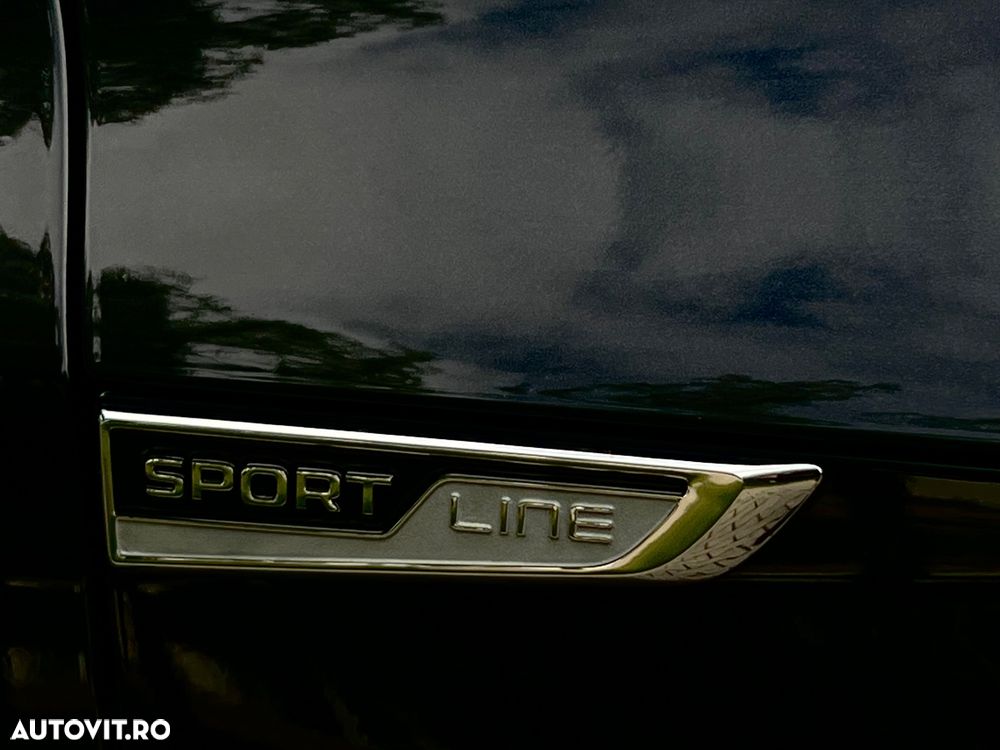 Skoda Octavia 2.0 TDI DSG Sportline - 22