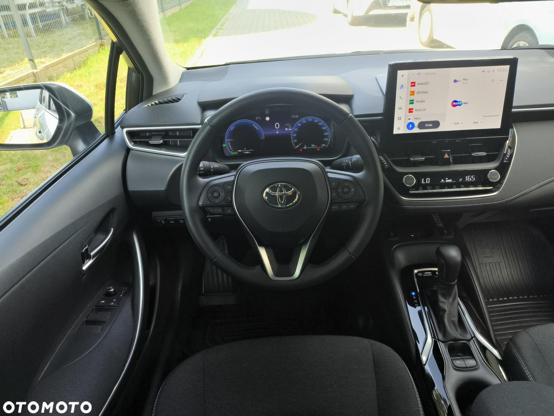 Toyota Corolla 1.8 Hybrid Style - 24