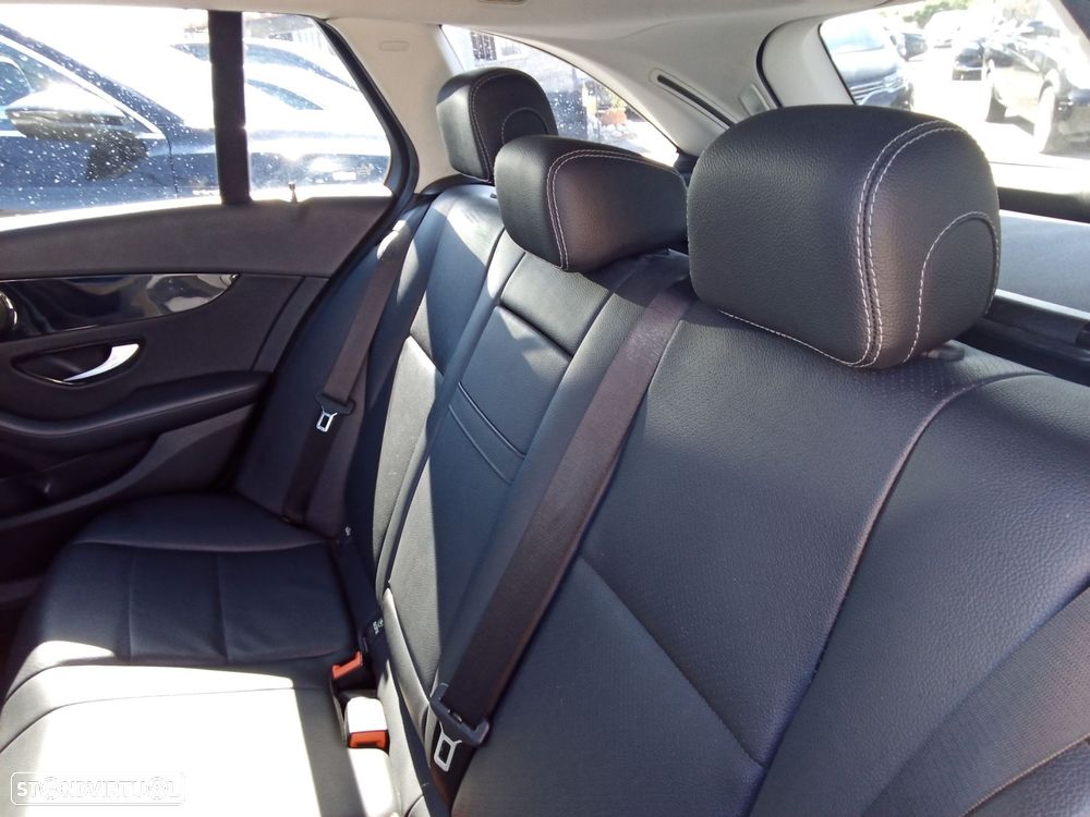 Mercedes-Benz C 180 BlueTEC Avantgarde - 24