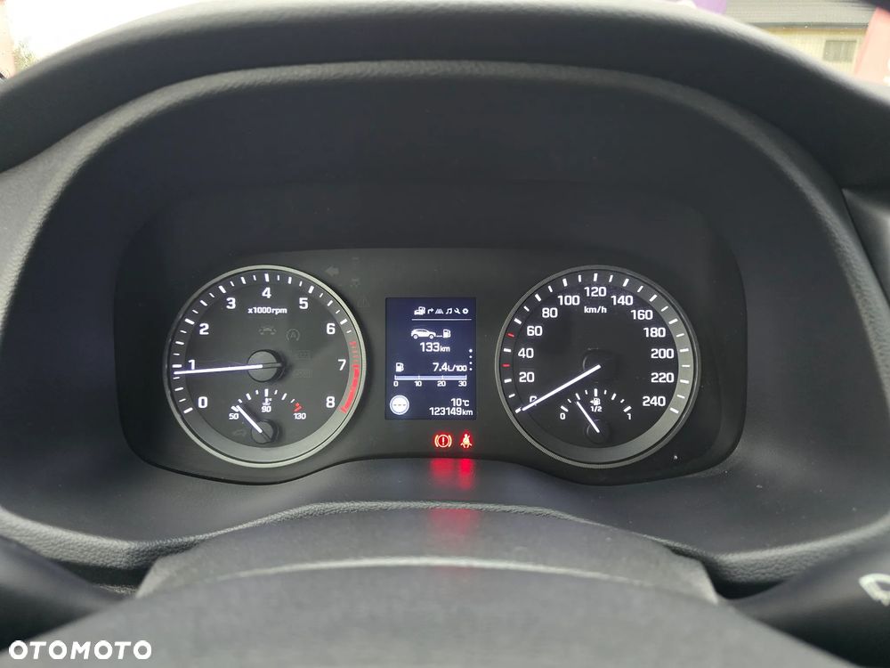 Hyundai Tucson 1.6 GDI BlueDrive GO 2WD - 16