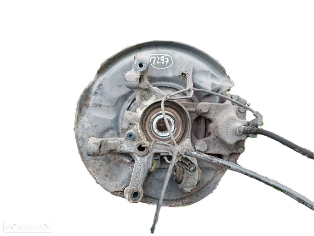 Manga Eixo Trás Dto Mercedes-Benz C-Class T-Model (S203) - 2