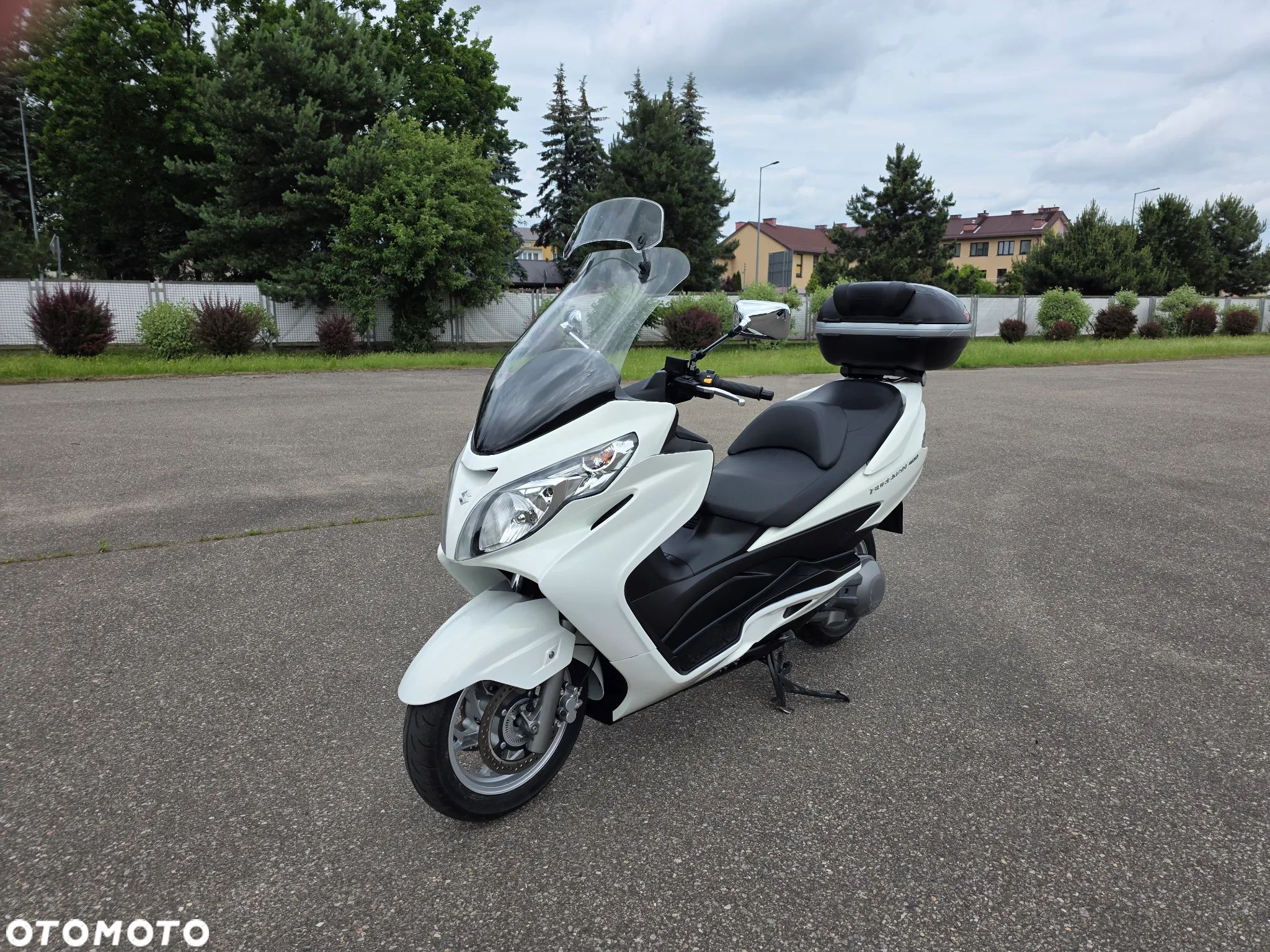 Suzuki Burgman - 1