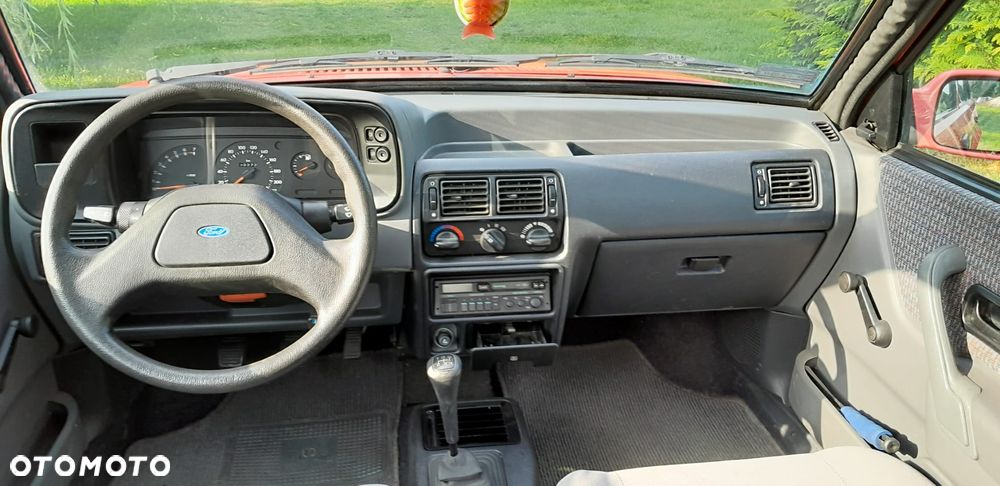 Ford Escort - 3