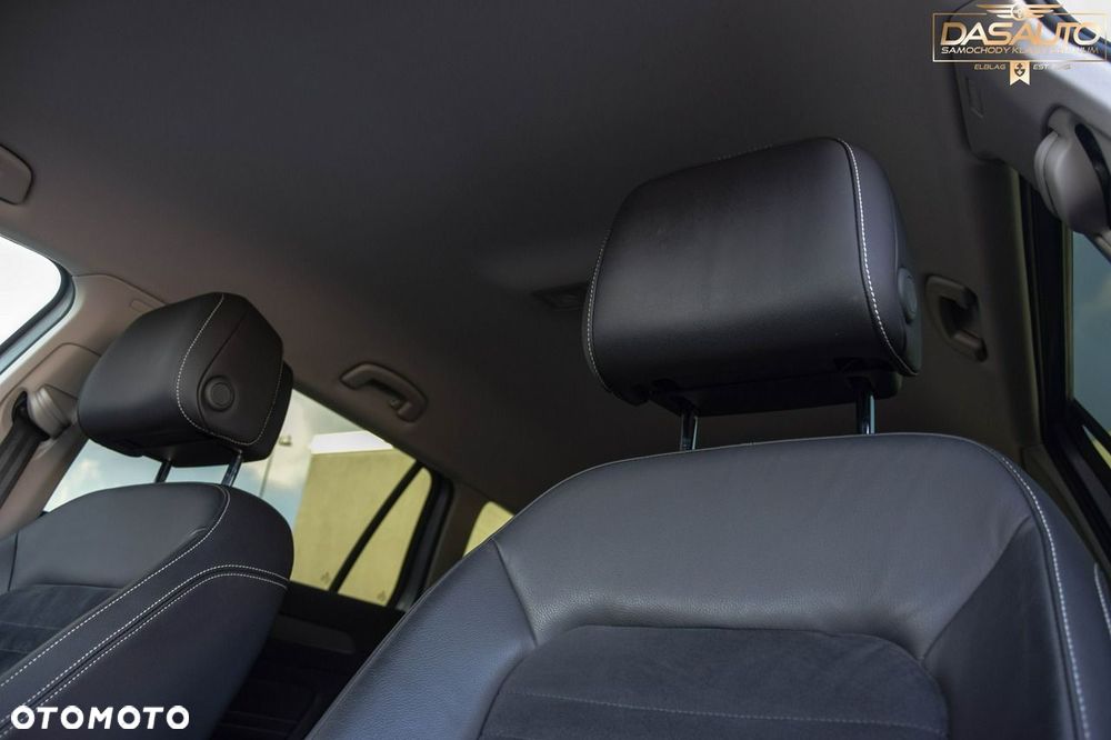 Volkswagen Passat - 19