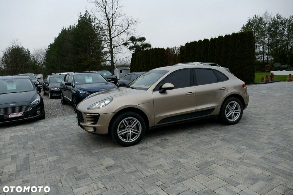 Porsche Macan S - 10