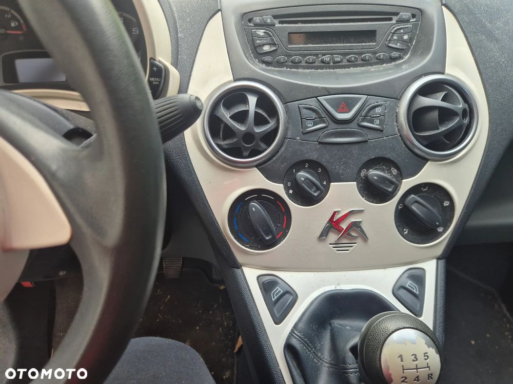 Ford KA - 10