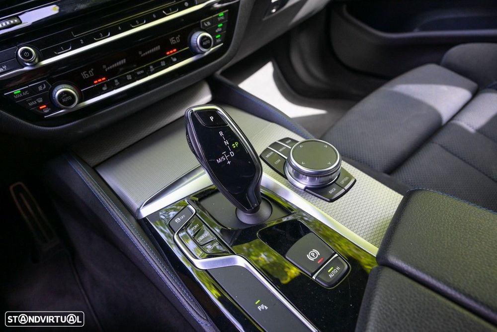 BMW 520 d Pack M Auto - 52