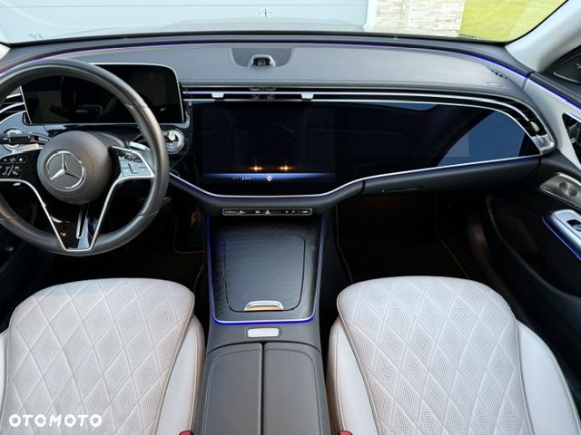 Mercedes-Benz Klasa E 220 d mHEV 4-Matic Exclusive 9G-Tronic - 9