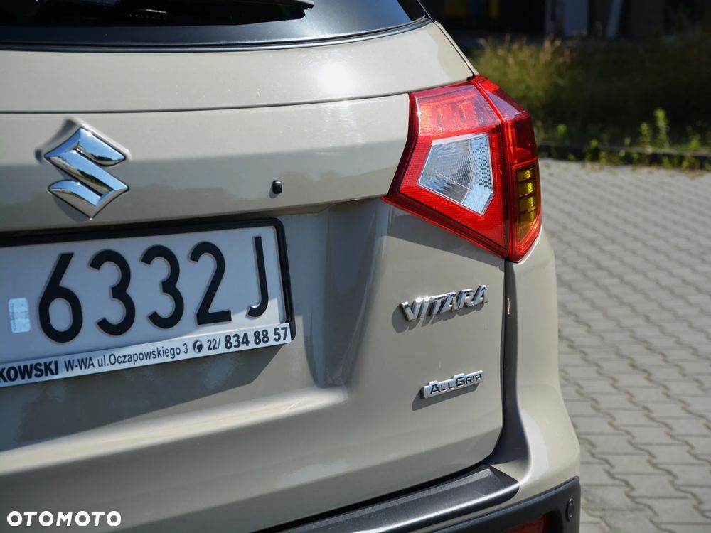 Suzuki Vitara 1.6 XLED 4WD - 26