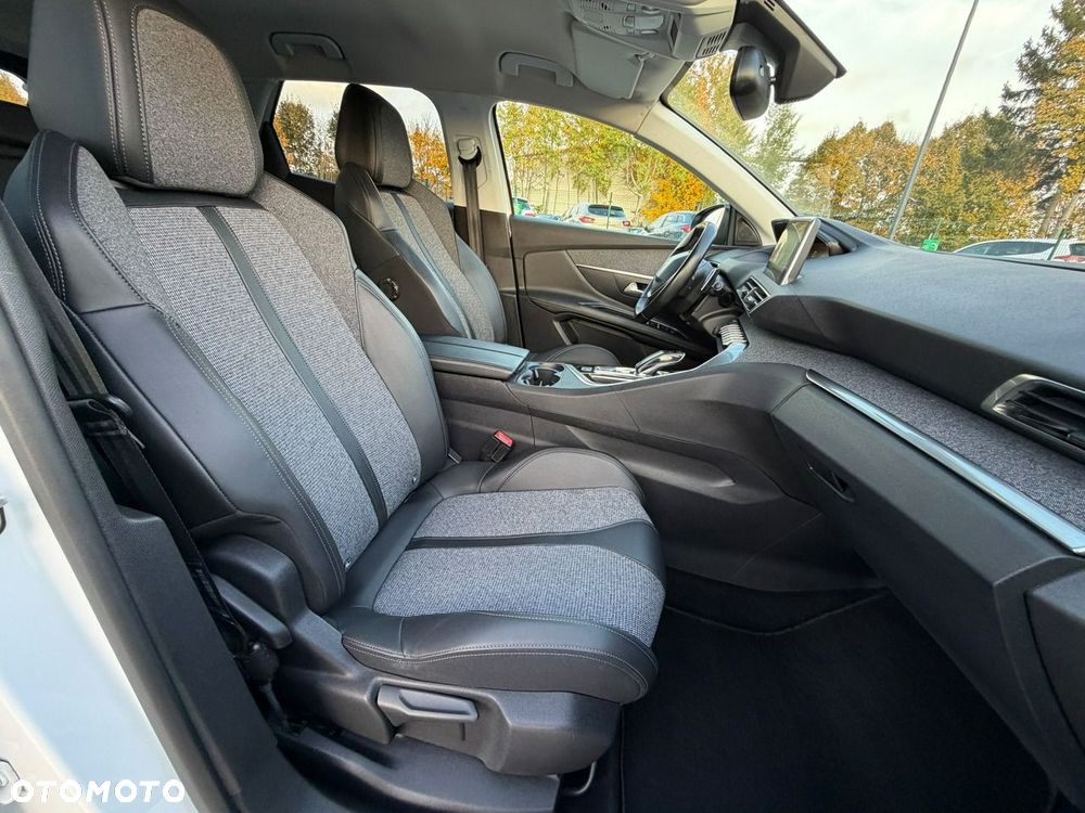 Peugeot 3008 BlueHDi 130 Stop & Start EAT8 Allure - 34