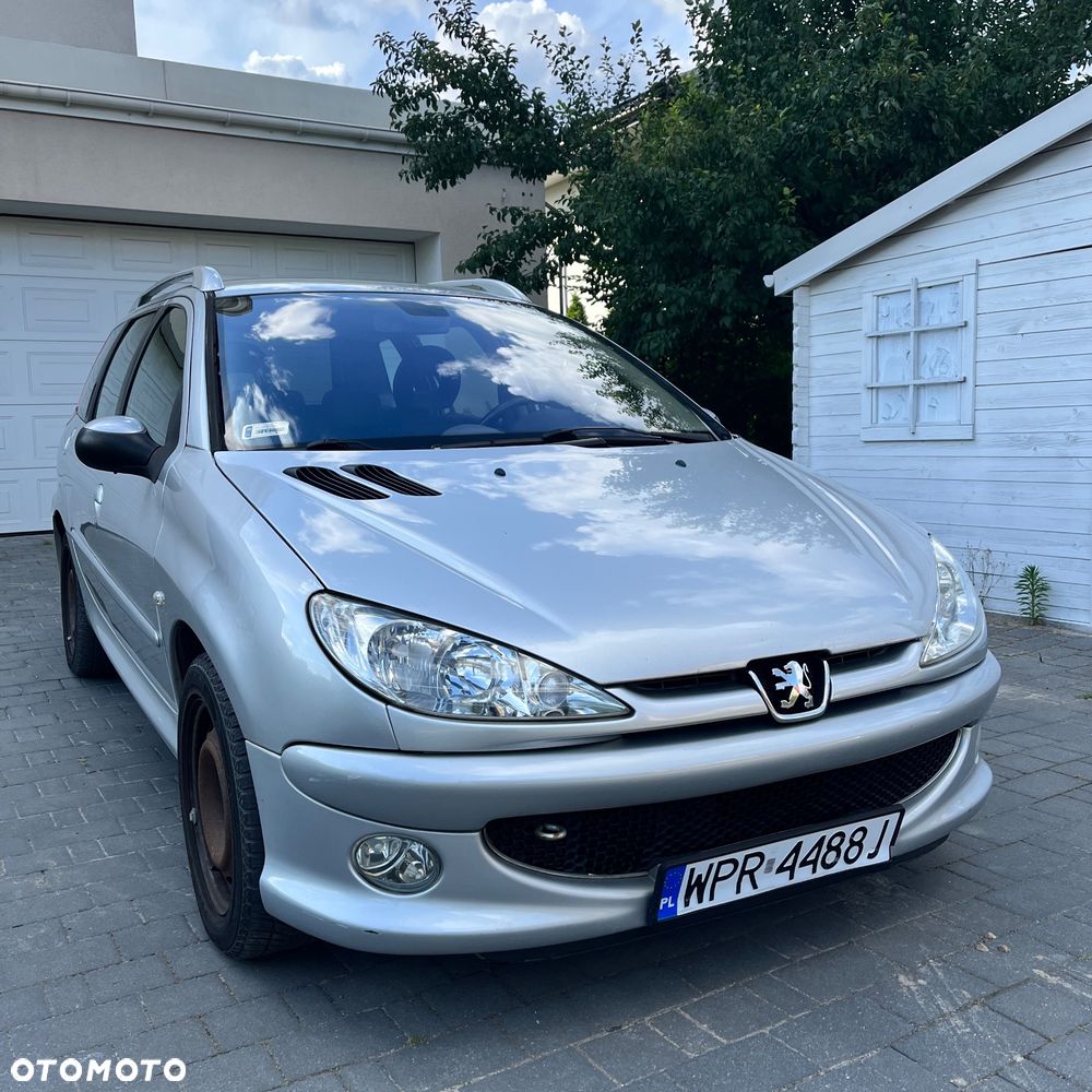 Peugeot 206 110 Quiksilver - 2