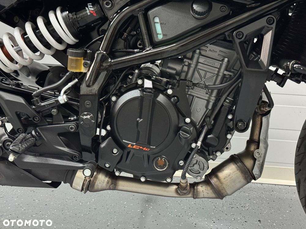 KTM Duke 125 - 8