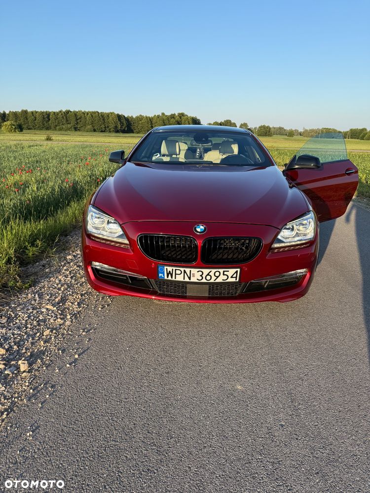 BMW Seria 6 650i - 7