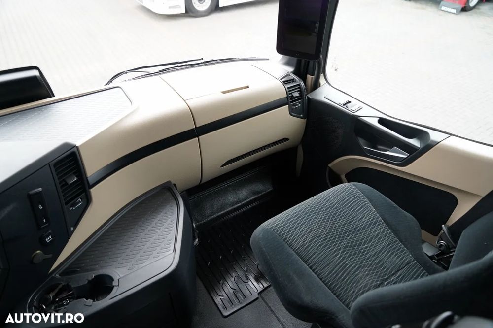 Mercedes-Benz ACTROS 1845 / BIG SPACE / 2020 - 32