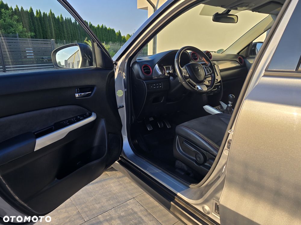 Suzuki Vitara 1.4 Boosterjet Allgrip Comfort+ - 14