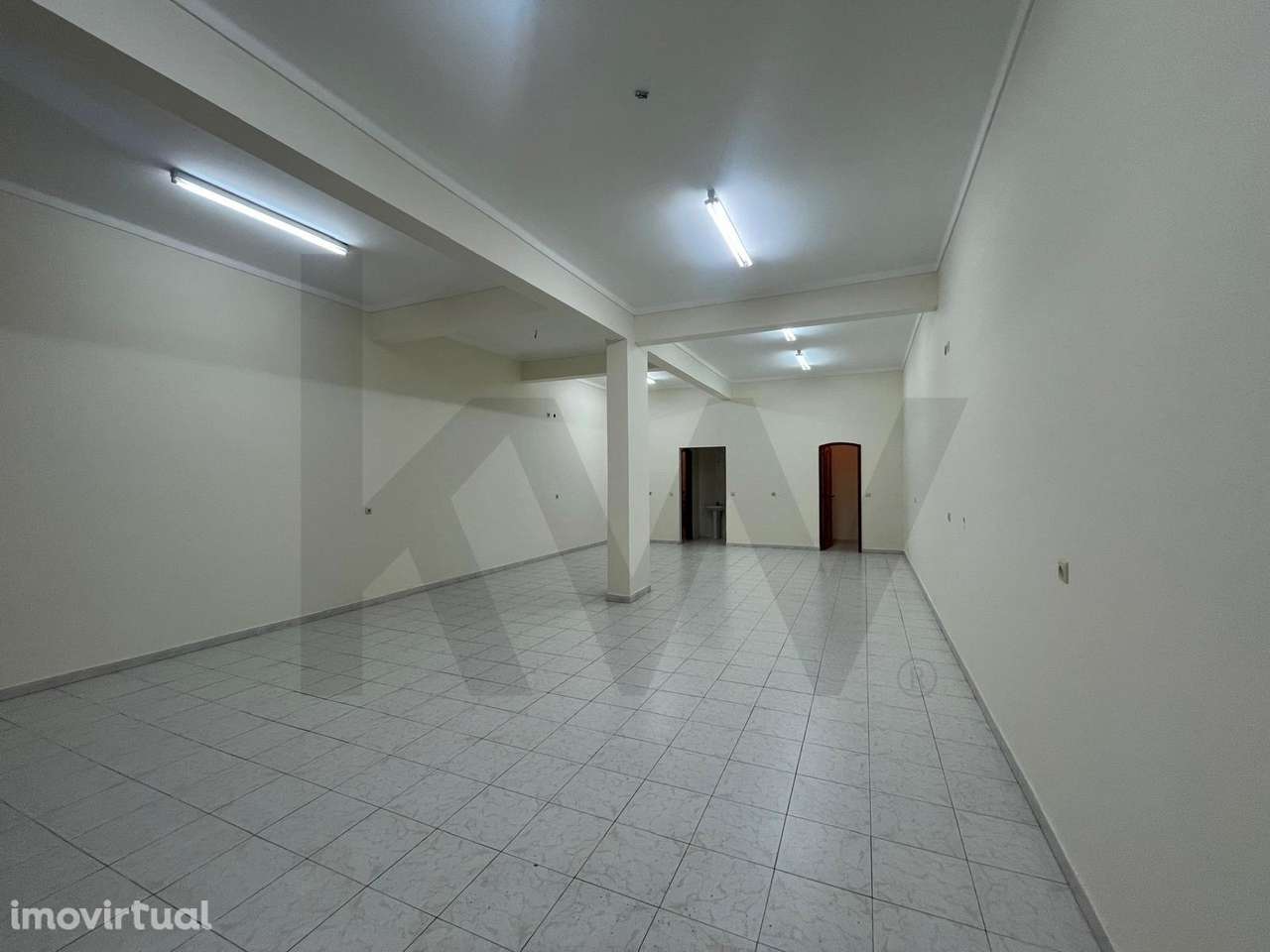 Loja à Venda em  São Marcos - Oportunidade Única para o Seu Negócio! - Grande imagem: 4/11