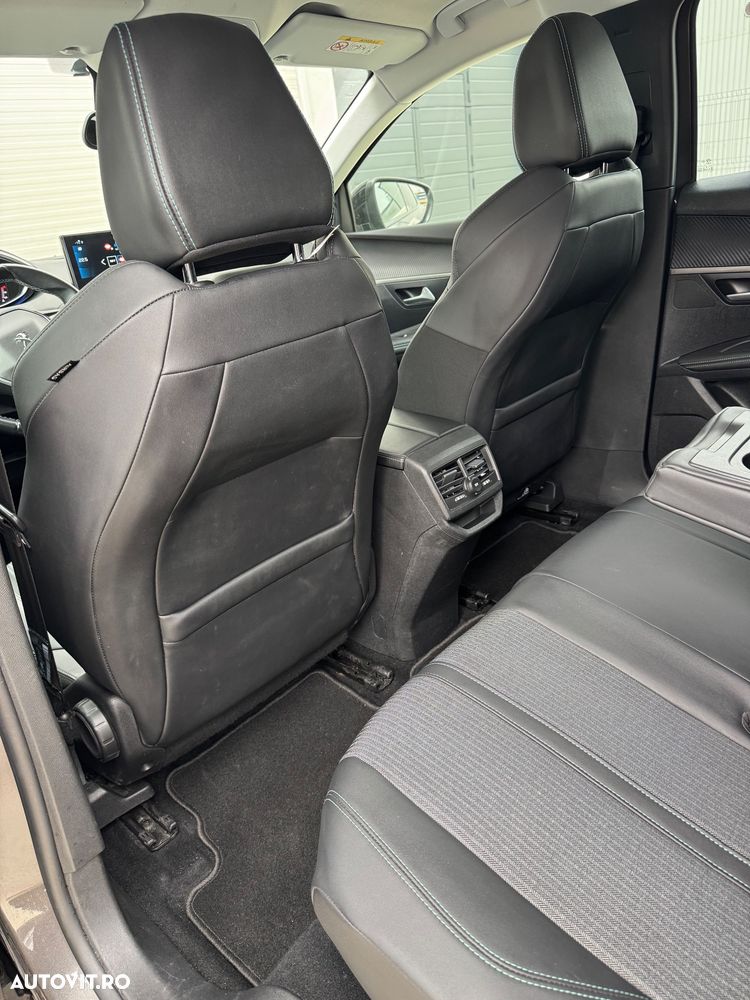 Peugeot 3008 - 14