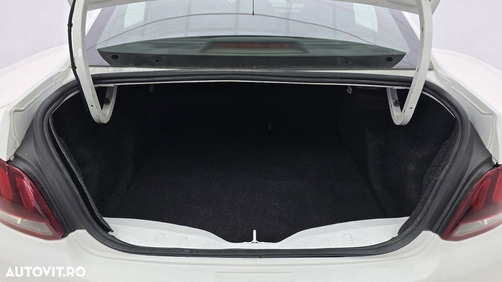 Peugeot 301 1.6 BlueHDI FAP Active - 25